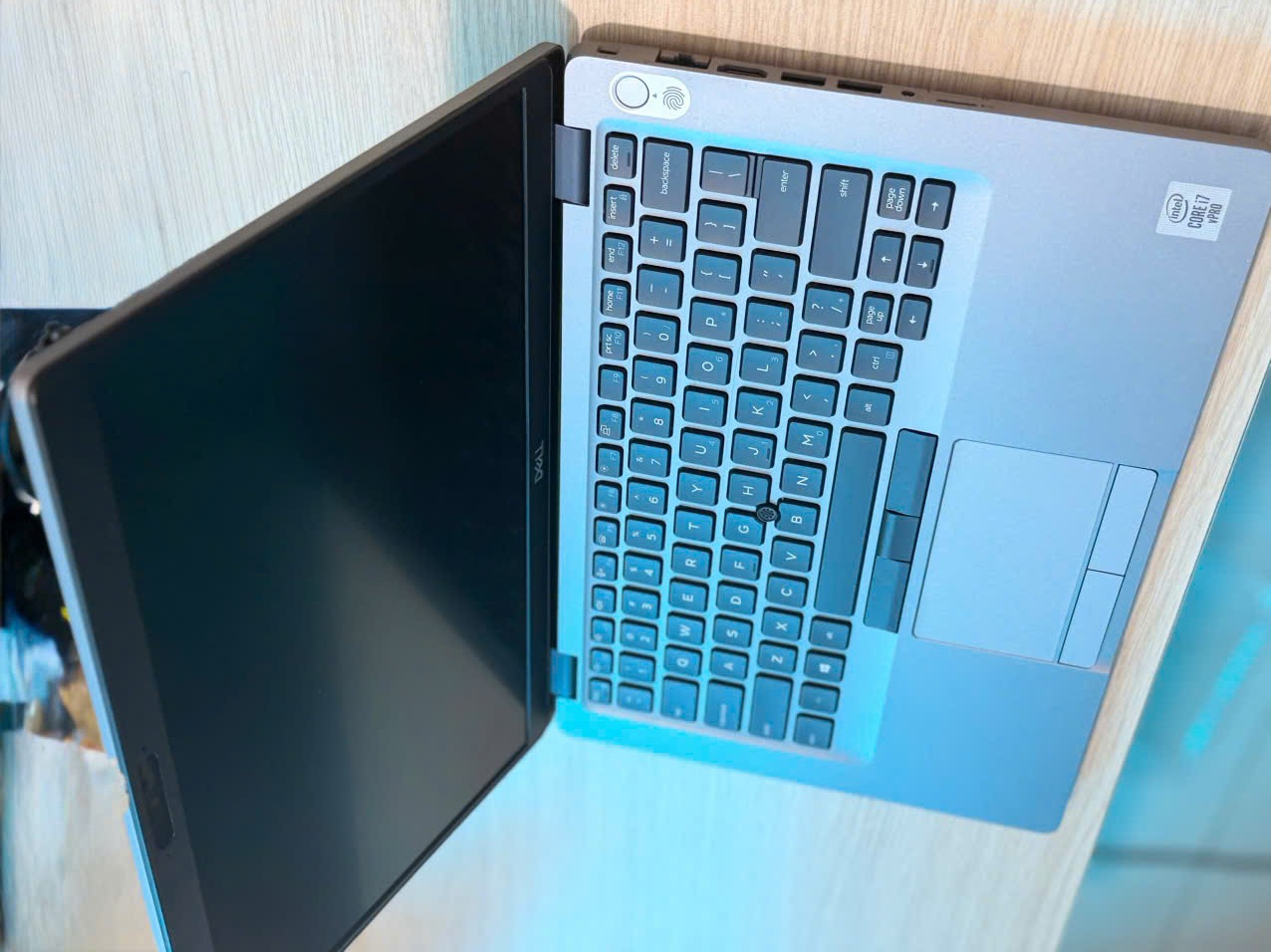 dell 5411 mẫu laptop đồ họa giá rẻ đáng mua